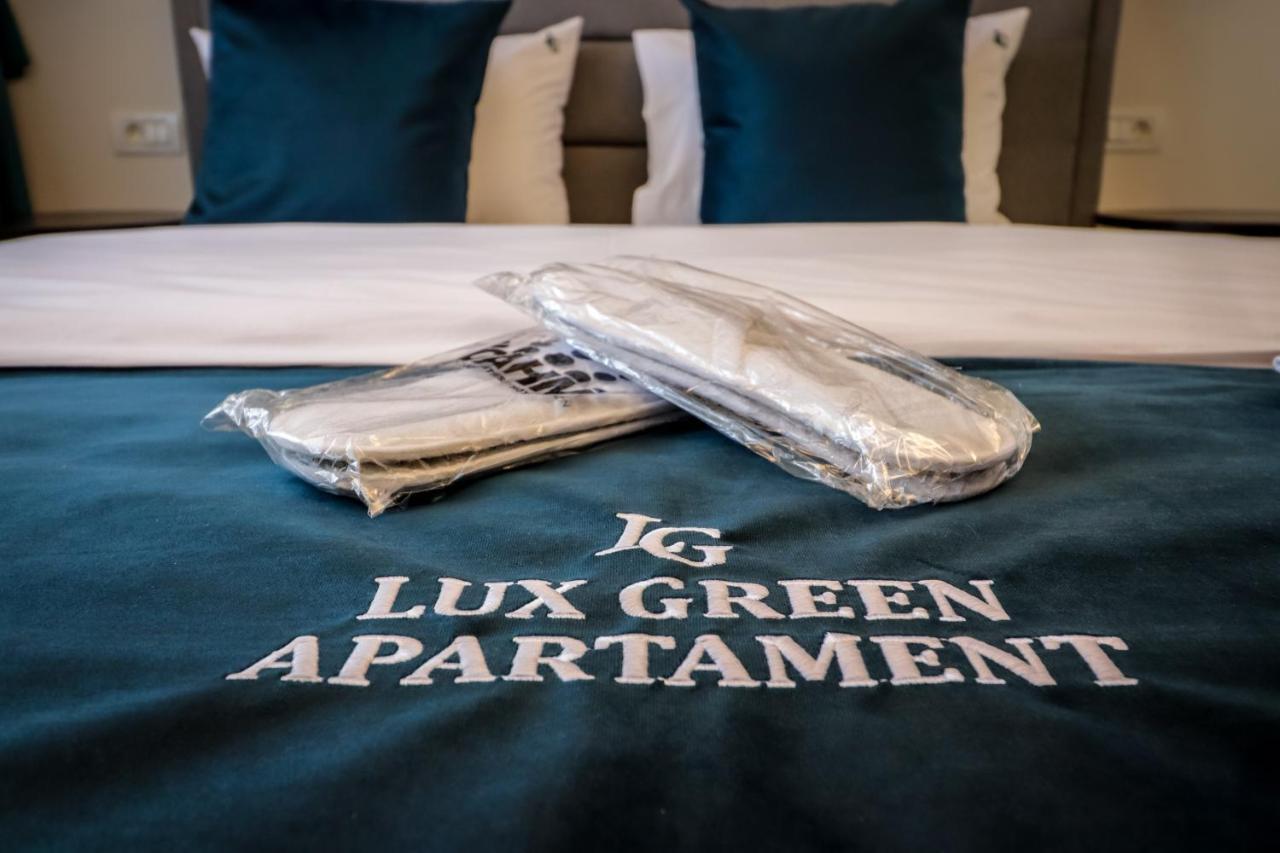Lux Green Apartament 2 Lägenhet Braşov Exteriör bild