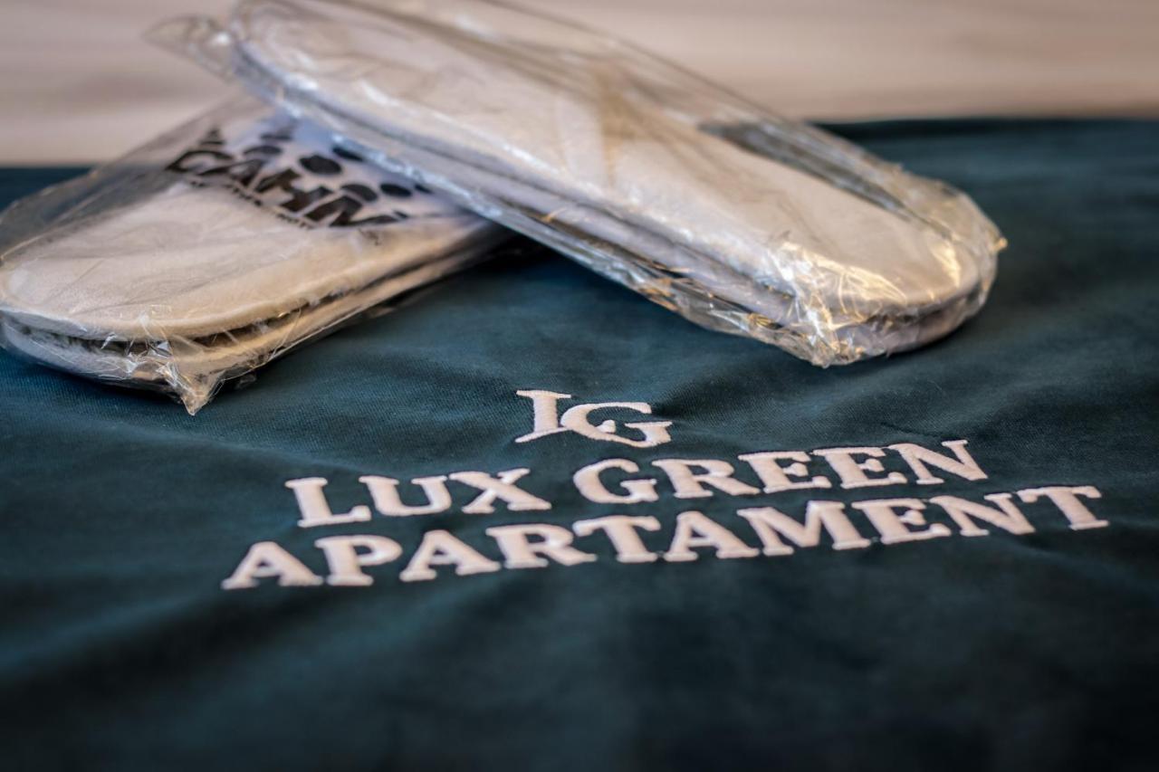 Lux Green Apartament 2 Lägenhet Braşov Exteriör bild