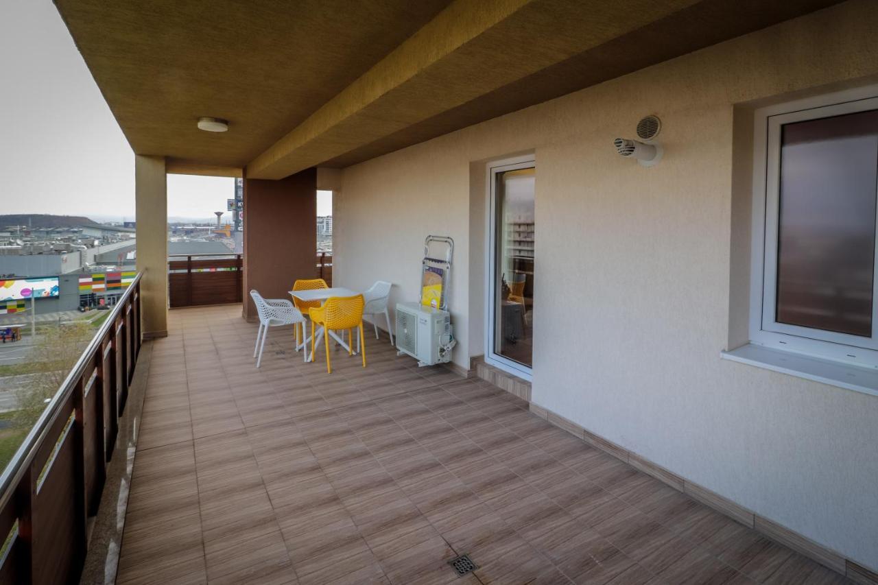 Lux Green Apartament 2 Lägenhet Braşov Exteriör bild
